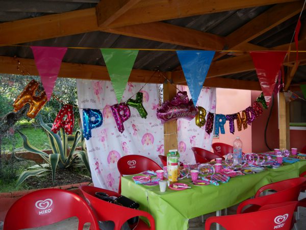 Photo d'un anniversaire au parc zoologique de Fréjus pour une fille